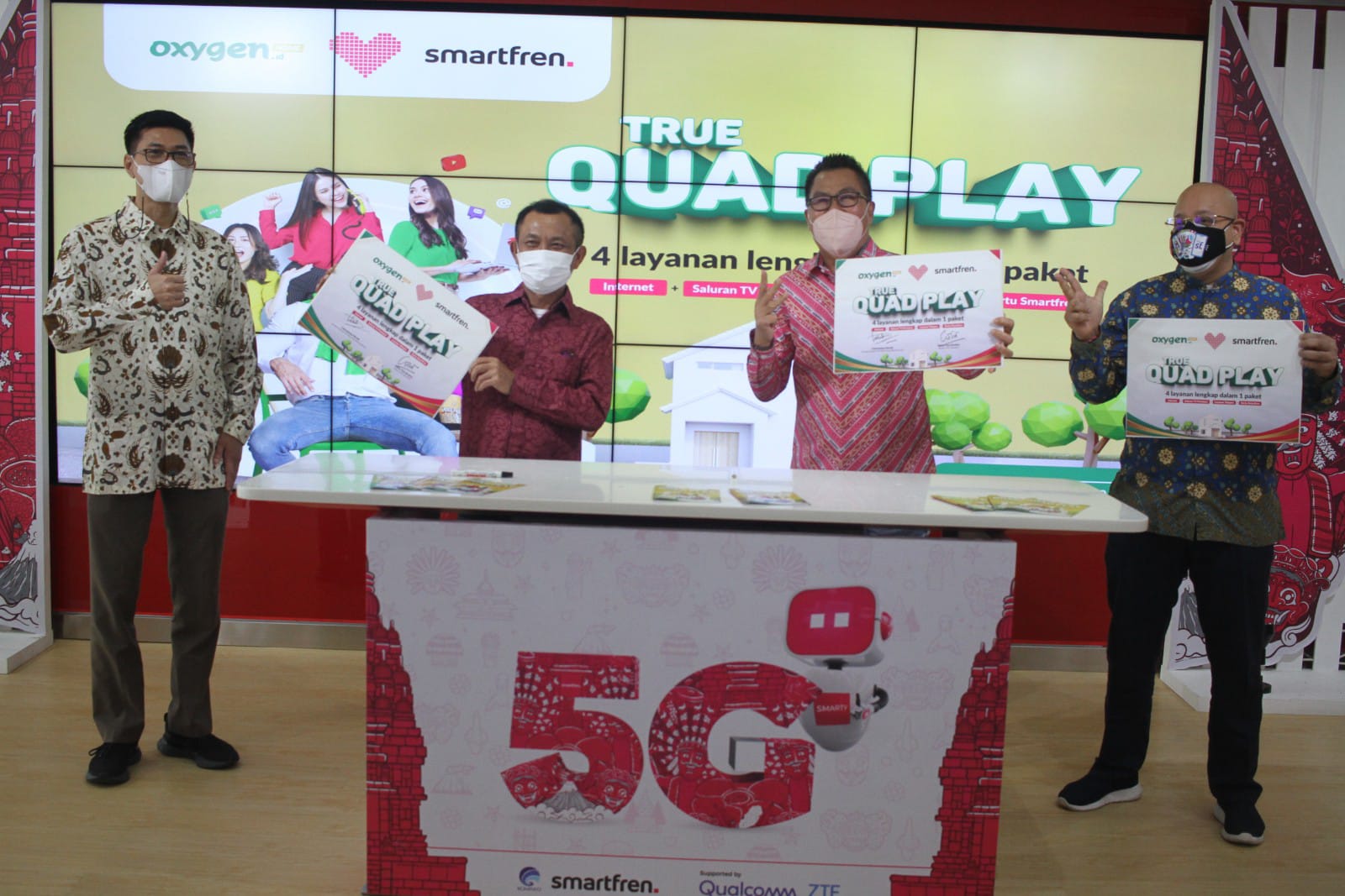 Sinergi Smartfren dan Moratel Hadirkan True QuadPlay Pertama di Indonesia untuk Target Pasar Internet QuadPlay