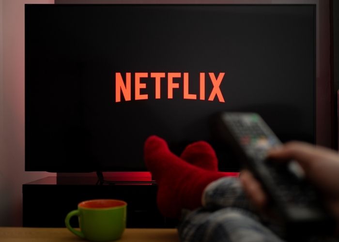 Rekomendasi Serial Netflix Terbaik, Ada The Crown si Peraih Emmy Awards 2021