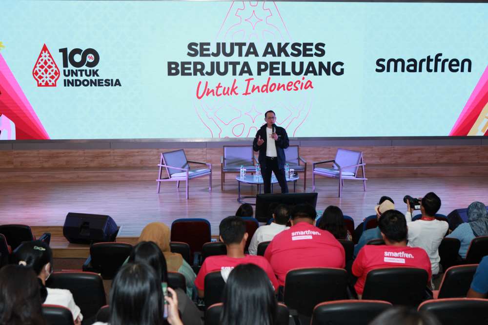 Bangkitkan Generasi Digital Indonesia, Smartfren Prakarsai Gerakan Sejuta Akses Internet untuk Berjuta Peluang